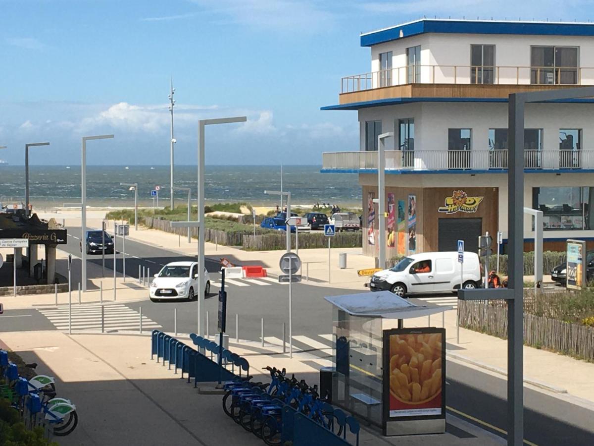 Escale Marine A Calais 4 Etoiles Lägenhet Exteriör bild