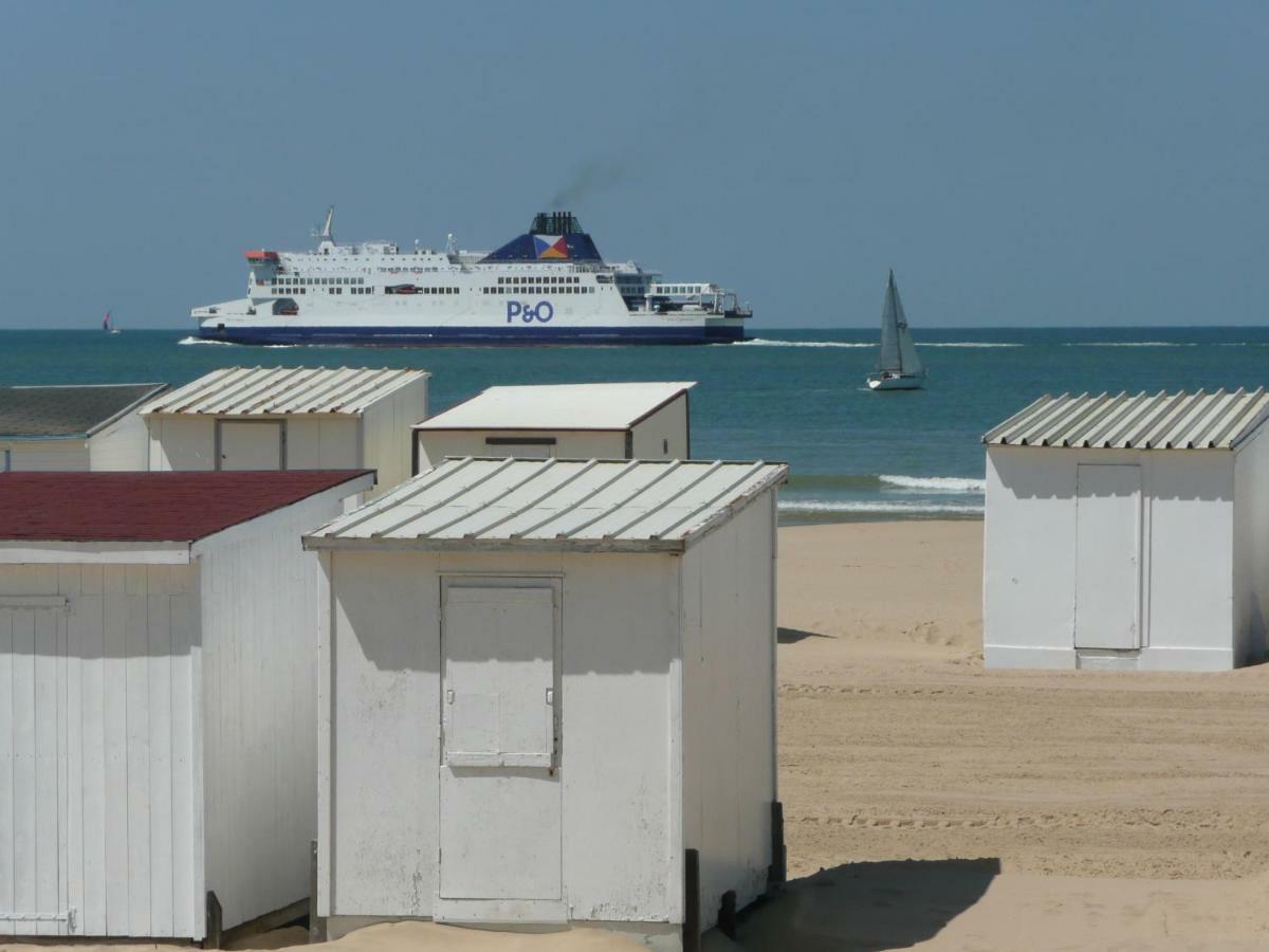 Escale Marine A Calais 4 Etoiles Lägenhet Exteriör bild